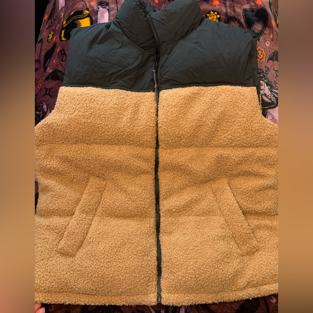 Wild Fable Sherpa Vest